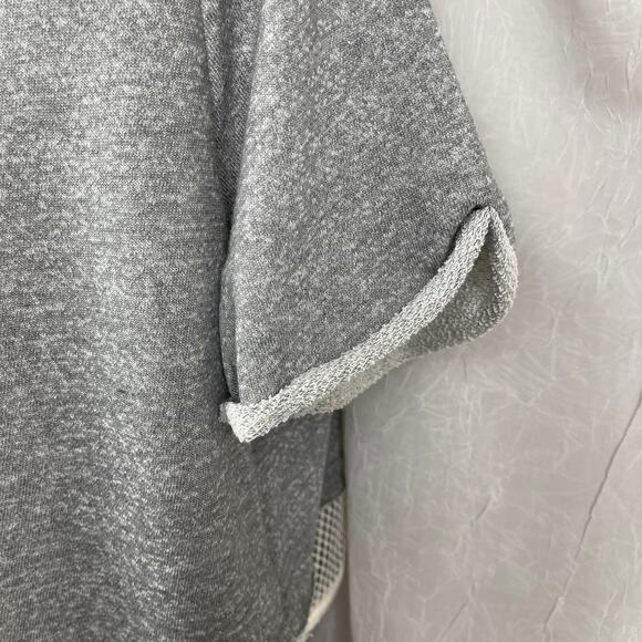 Forever 21 Heather Grey Cropped Sweatshirt White Mesh Trim Athletic T-shirt NWT - Picture 11 of 16